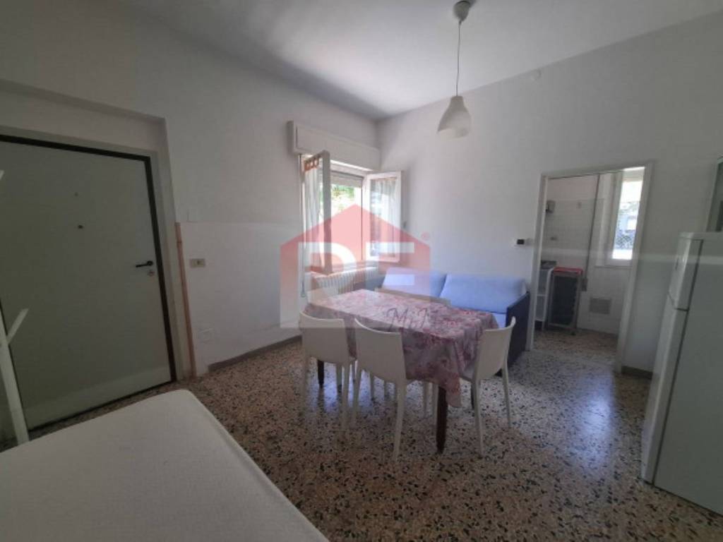 appartamento in vendita a Cervia in zona Pinarella