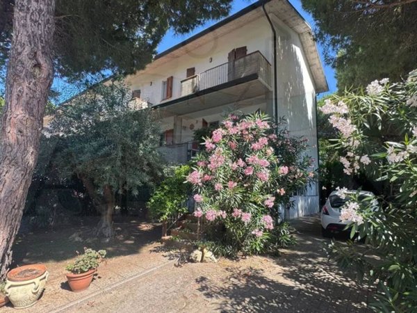 casa indipendente in vendita a Cervia