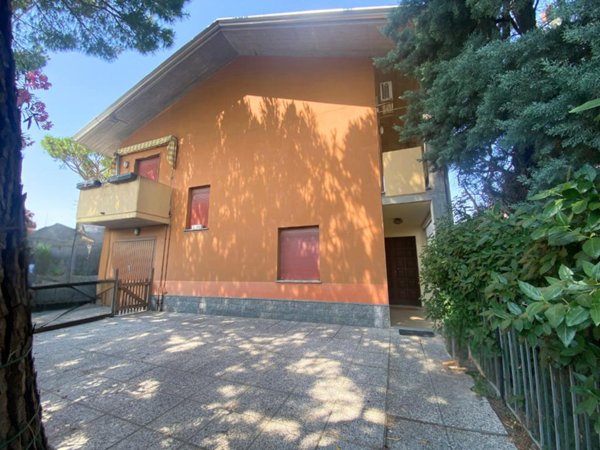 casa indipendente in vendita a Cervia