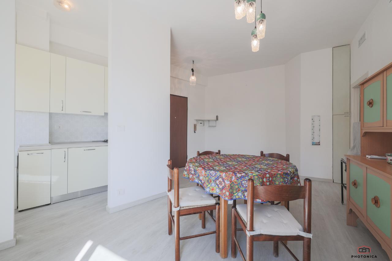 appartamento in vendita a Cervia in zona Pinarella