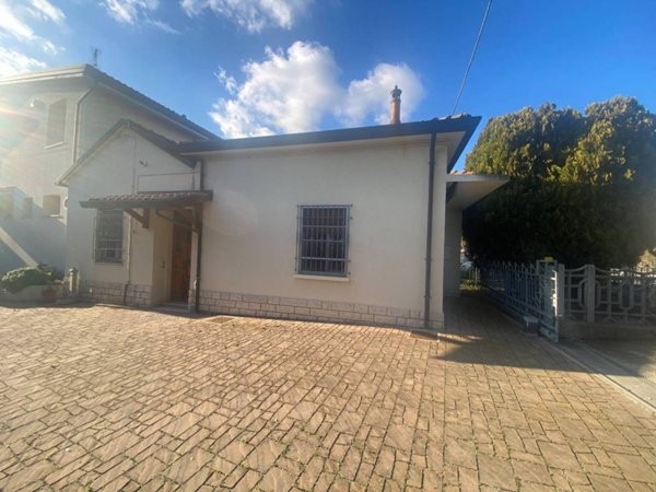 casa indipendente in vendita a Cervia