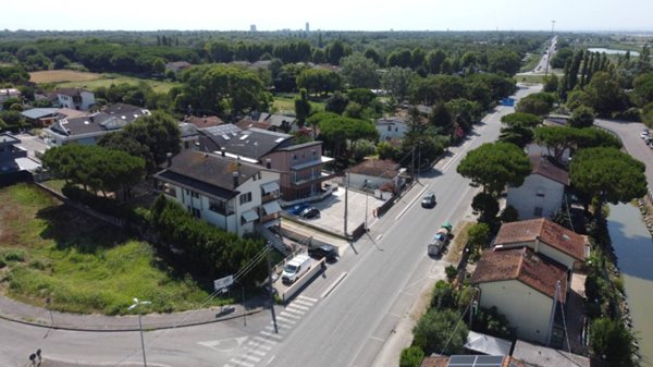 casa indipendente in vendita a Cervia in zona Milano Marittima