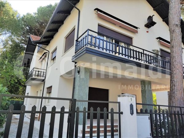 appartamento in vendita a Cervia in zona Milano Marittima