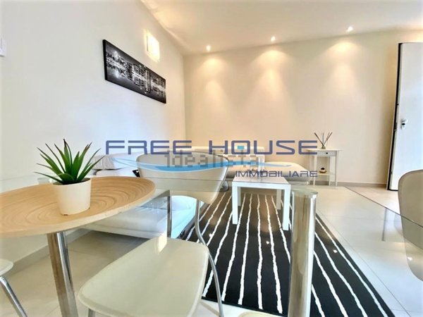 appartamento in vendita a Cervia in zona Milano Marittima