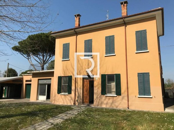 casa indipendente in vendita a Cervia in zona Villa Inferno