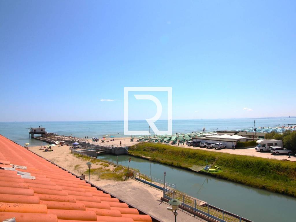 appartamento in vendita a Cervia in zona Milano Marittima