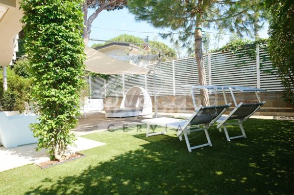 appartamento in vendita a Cervia in zona Milano Marittima