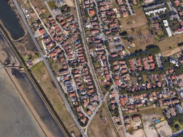 terreno edificabile in vendita a Cervia in zona Pinarella