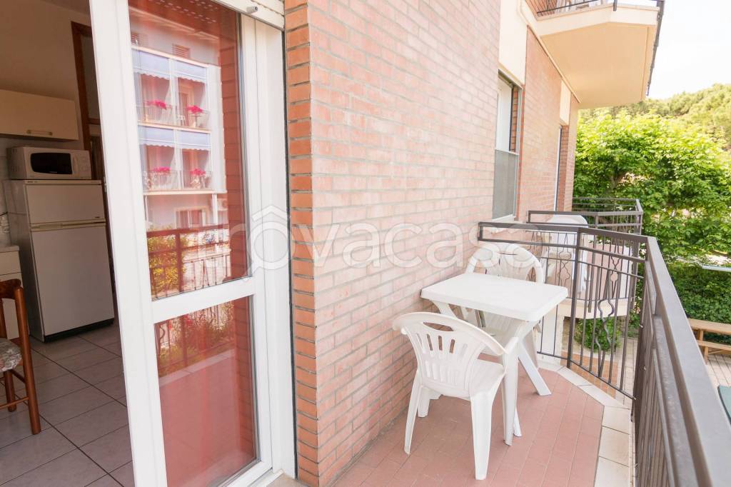 appartamento in vendita a Cervia in zona Pinarella