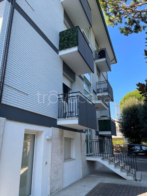 appartamento in vendita a Cervia in zona Pinarella
