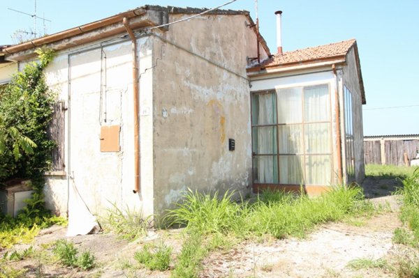casa indipendente in vendita a Cervia in zona Villa Inferno