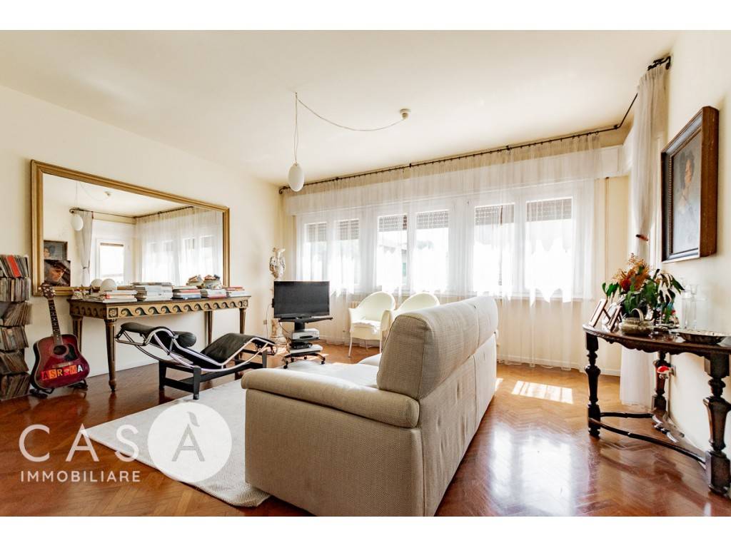 appartamento in vendita a Cervia in zona Milano Marittima