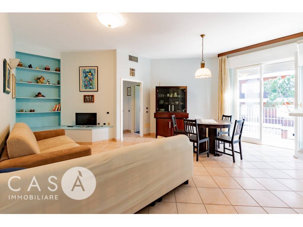 appartamento in vendita a Cervia in zona Milano Marittima