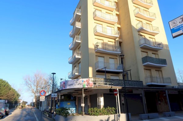 appartamento in vendita a Cervia in zona Pinarella