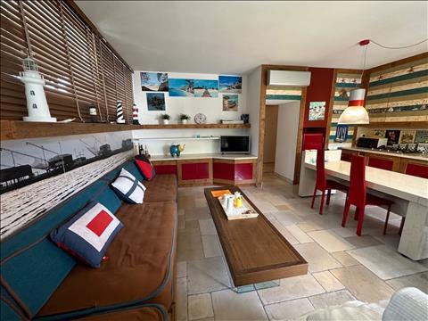 appartamento in vendita a Cervia in zona Milano Marittima