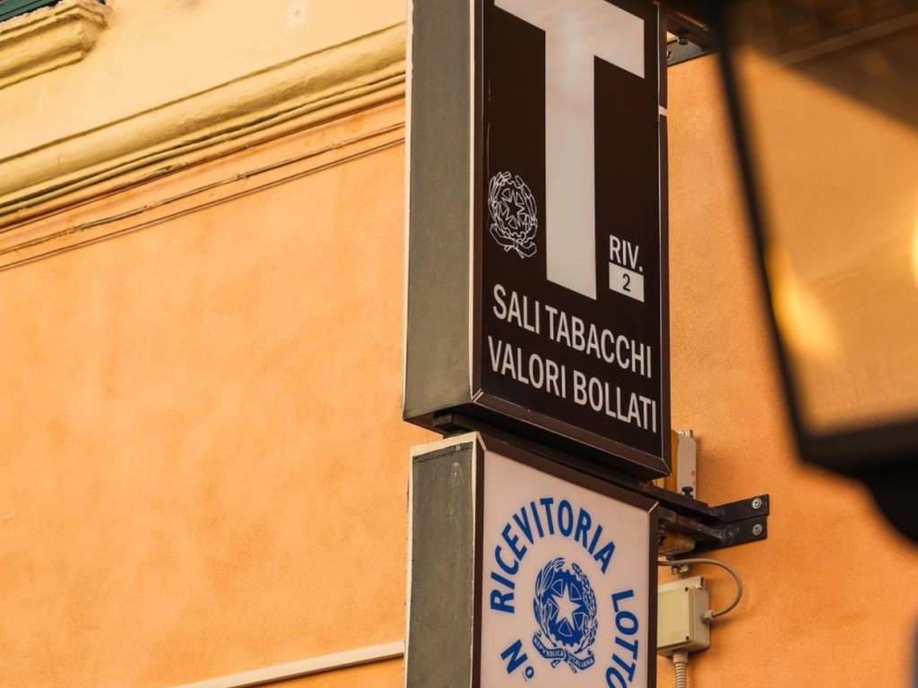 negozio in vendita a Cervia