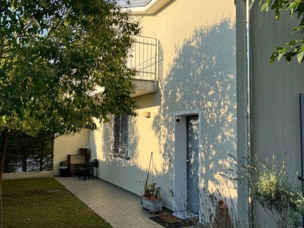 casa indipendente in vendita a Cervia in zona Villa Inferno