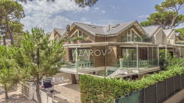 casa indipendente in vendita a Cervia in zona Milano Marittima