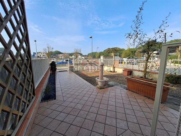 appartamento in vendita a Cervia in zona Pinarella