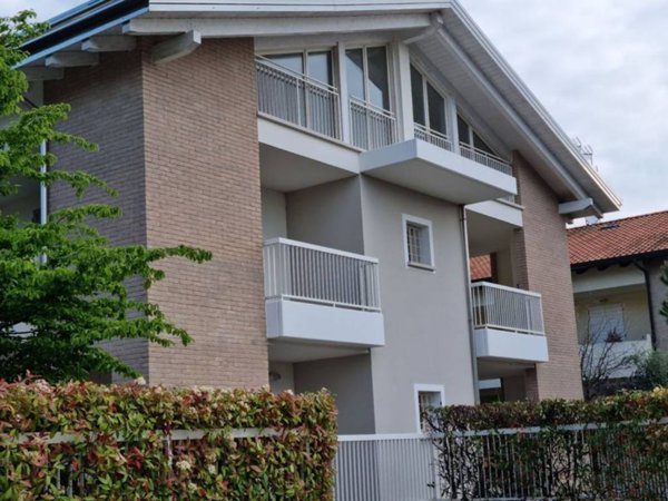 casa indipendente in vendita a Cervia