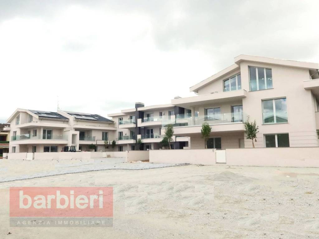 appartamento in vendita a Cervia in zona Pinarella