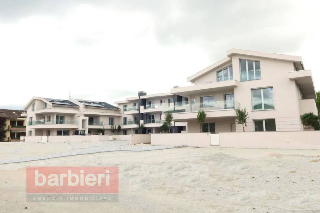 appartamento in vendita a Cervia in zona Pinarella