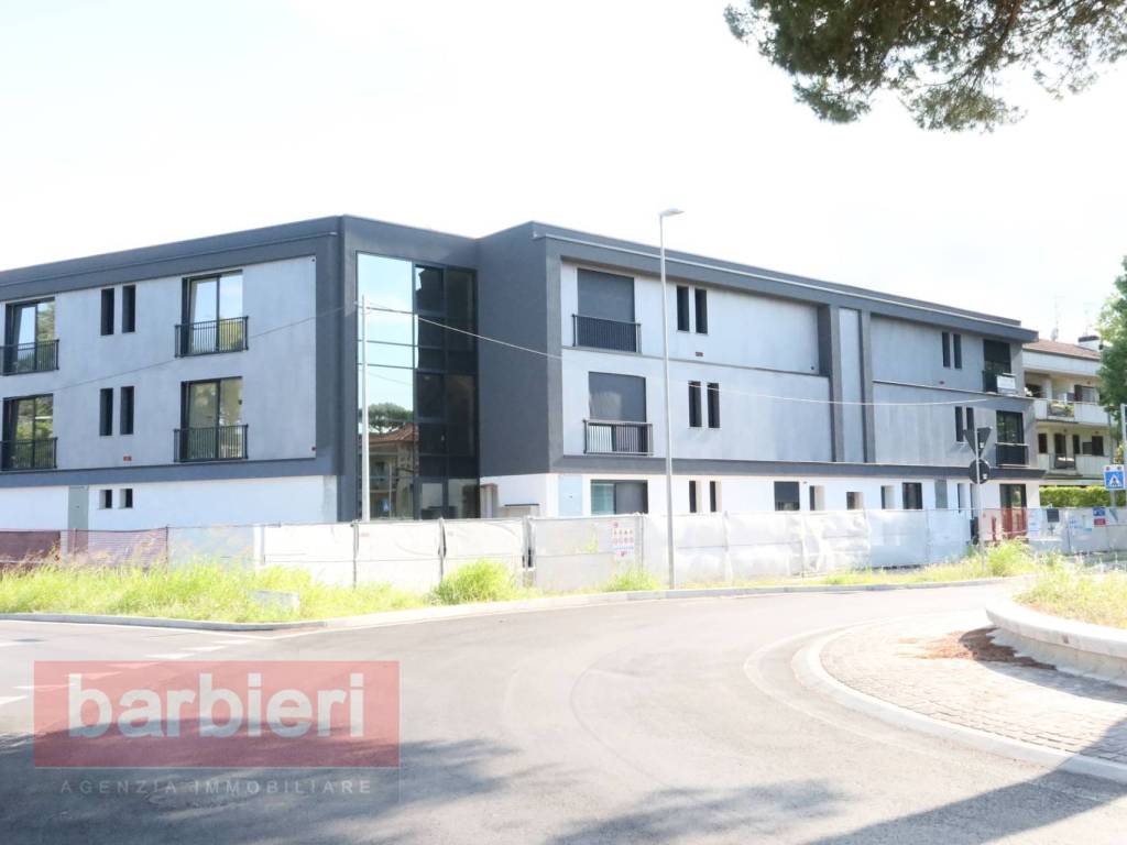 appartamento in vendita a Cervia in zona Milano Marittima