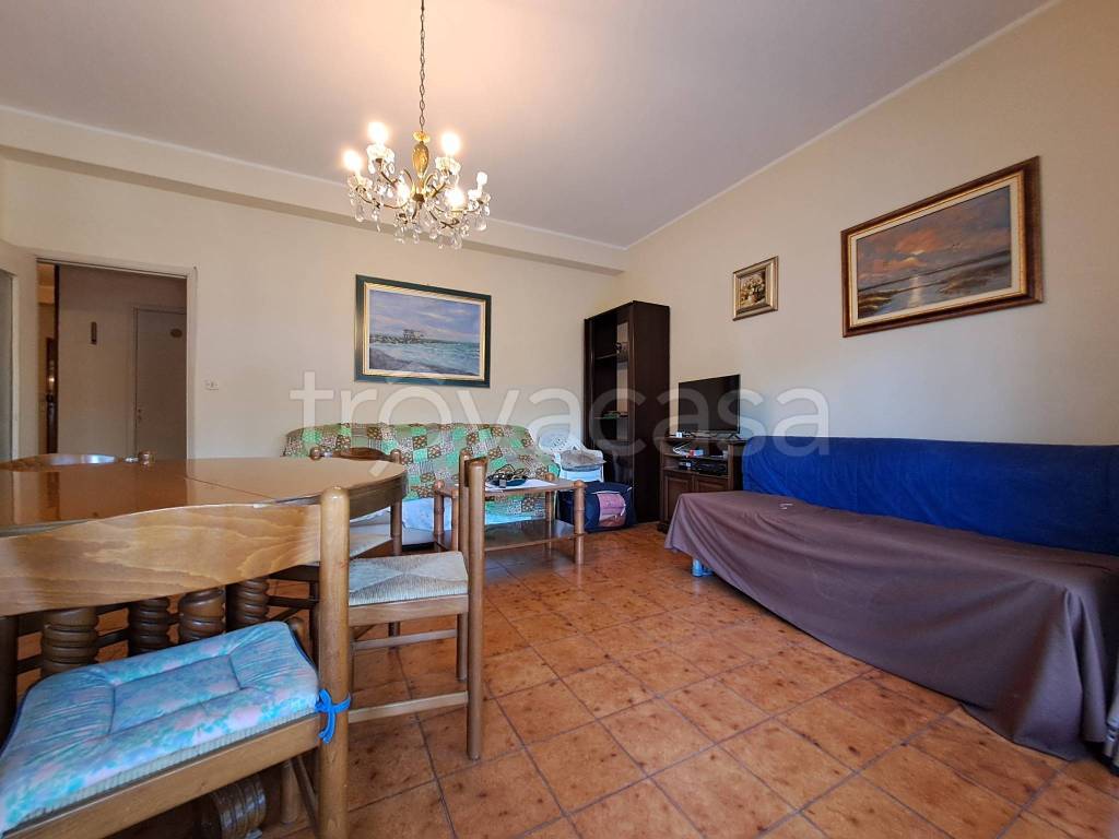 appartamento in vendita a Cervia in zona Milano Marittima