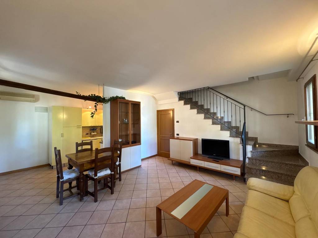 casa indipendente in vendita a Cervia in zona Pinarella