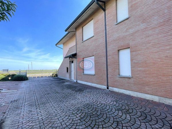 casa indipendente in vendita a Cervia in zona Montaletto