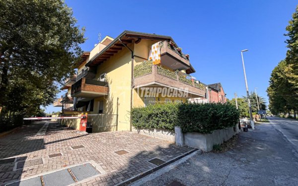 appartamento in vendita a Cervia in zona Pisignano