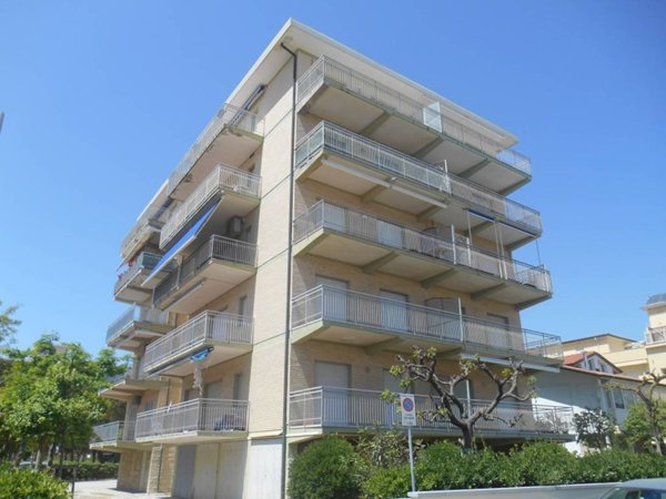 appartamento in vendita a Cervia in zona Milano Marittima