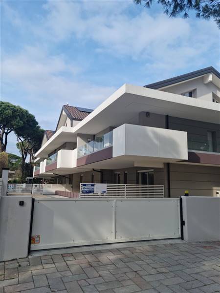 appartamento in vendita a Cervia in zona Milano Marittima