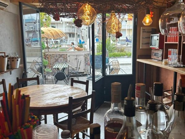 negozio in vendita a Cervia