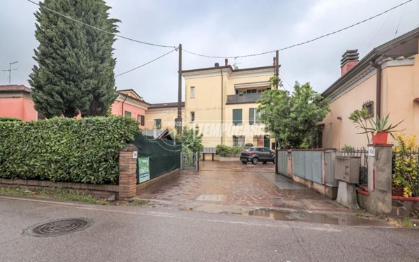 appartamento in vendita a Cervia in zona Castiglione di Cervia