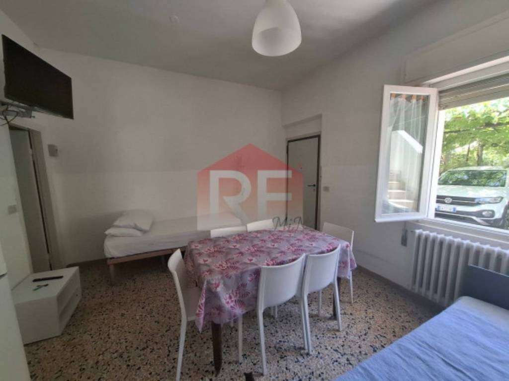 appartamento in vendita a Cervia in zona Pinarella