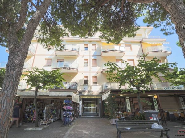 appartamento in vendita a Cervia in zona Pinarella