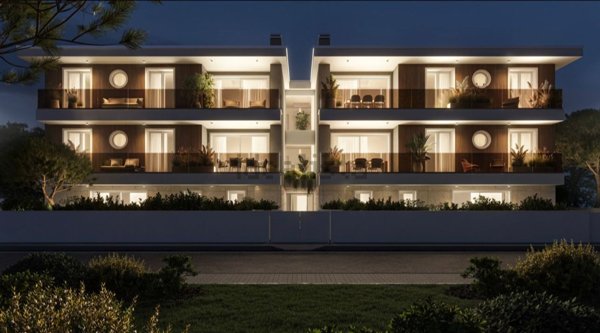 appartamento in vendita a Cervia in zona Milano Marittima