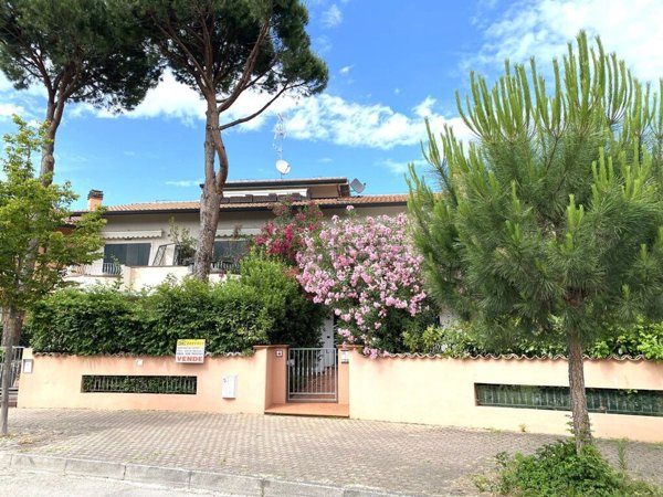appartamento in vendita a Cervia in zona Milano Marittima