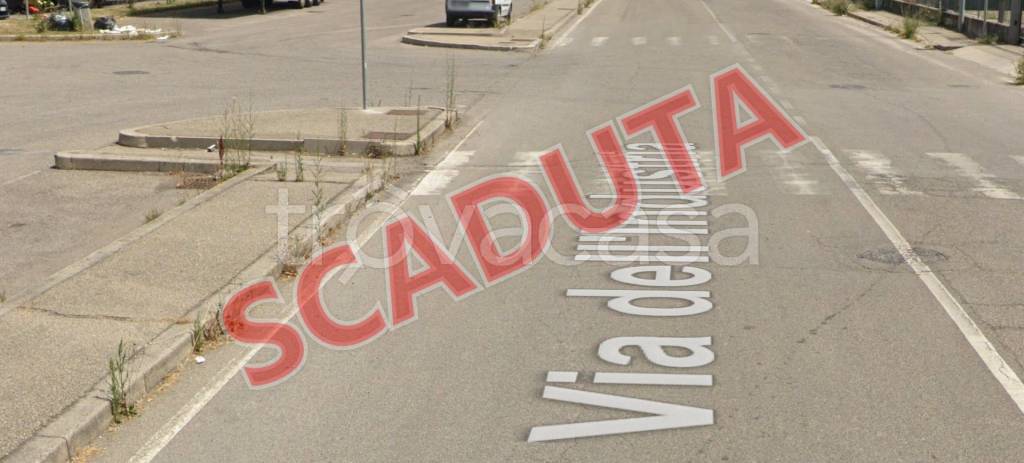 negozio in vendita a Cervia in zona Montaletto