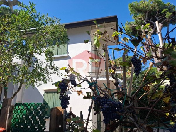 casa indipendente in vendita a Cervia in zona Milano Marittima