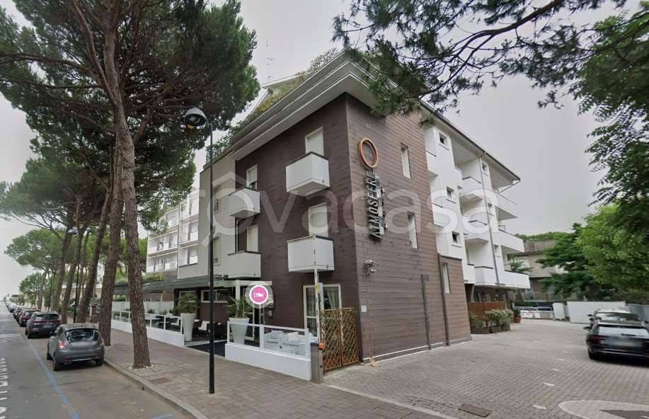 negozio in vendita a Cervia in zona Milano Marittima