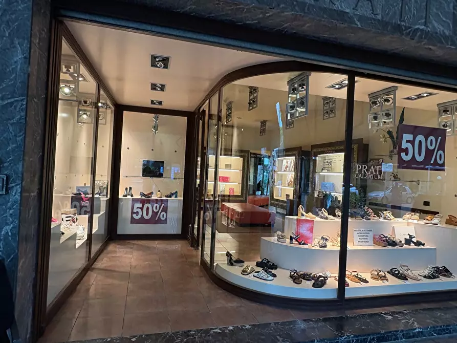 negozio in vendita a Cervia in zona Milano Marittima