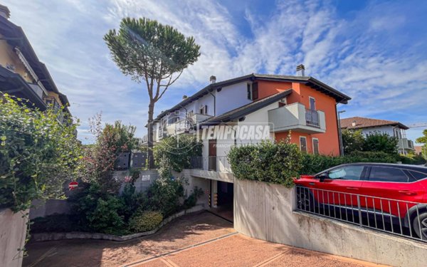 appartamento in vendita a Cervia in zona Pinarella