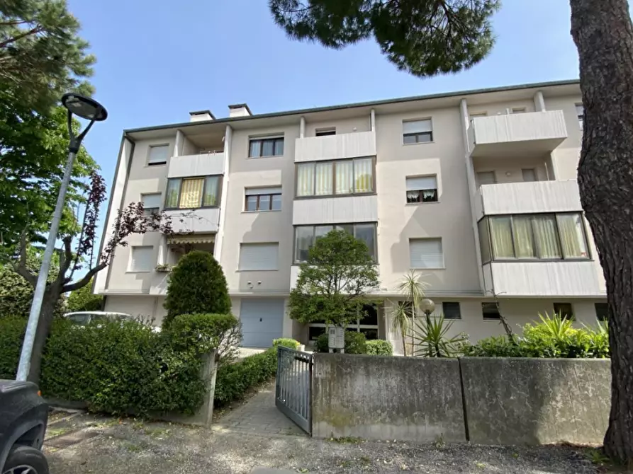 appartamento in vendita a Cervia in zona Pinarella