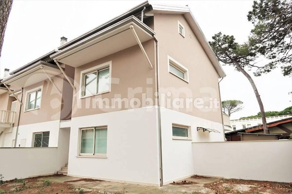 appartamento in vendita a Cervia in zona Milano Marittima