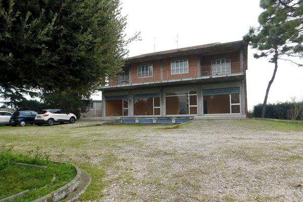 casa indipendente in vendita a Cervia in zona Montaletto