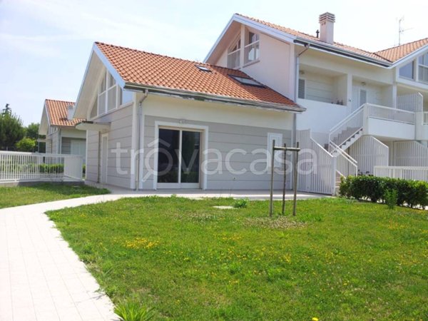 casa indipendente in vendita a Cervia