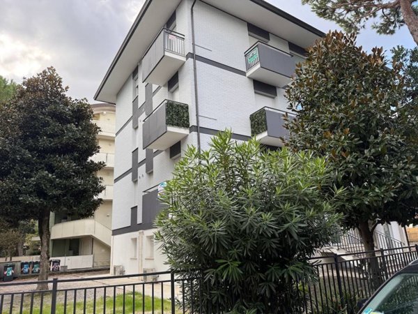appartamento in vendita a Cervia in zona Pinarella
