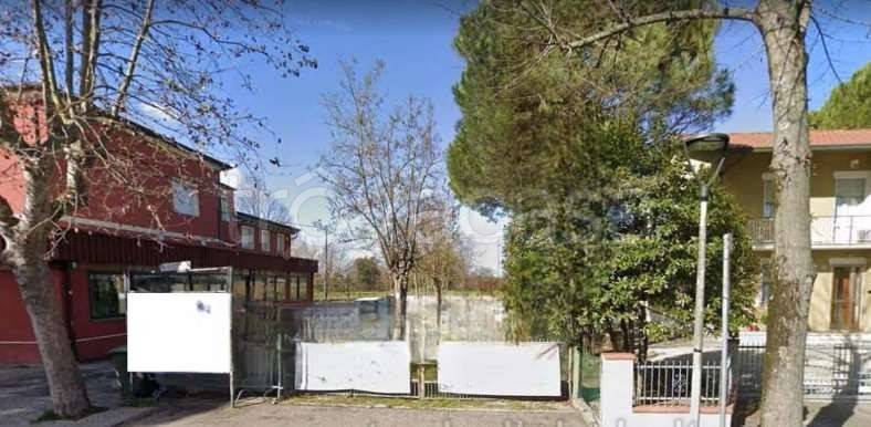 appartamento in vendita a Cervia in zona Pisignano